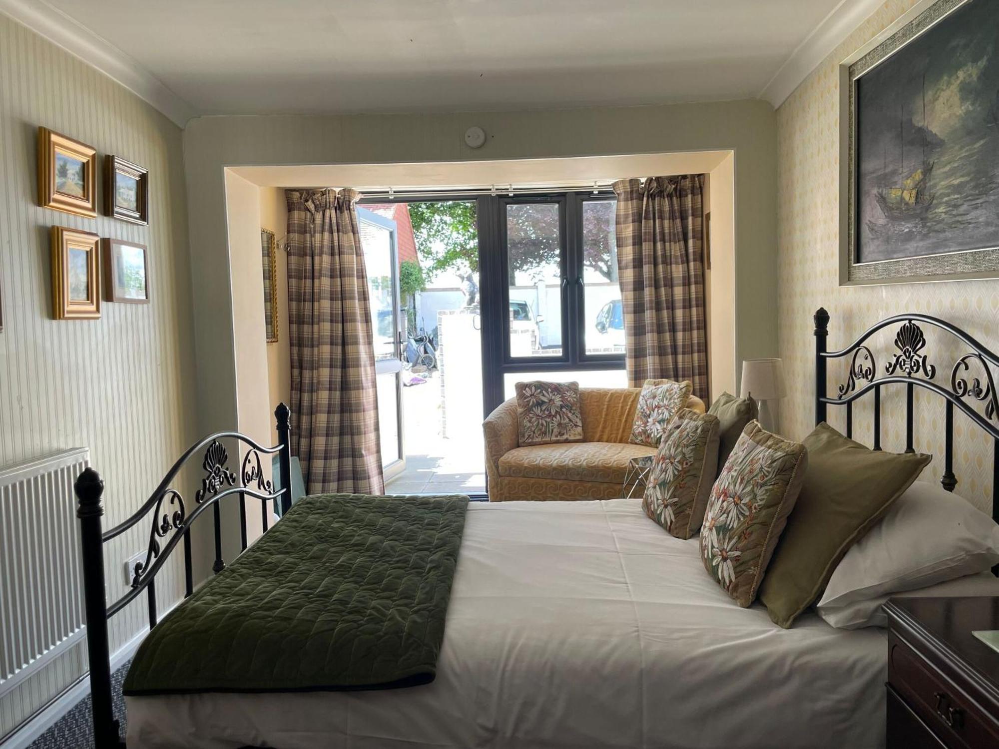 Knights Court Great Yarmouth Quarto foto